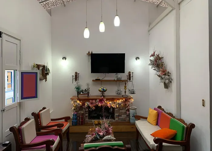 Hotel Tibouchina